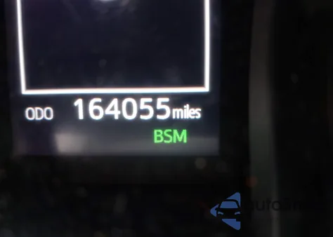 2018 Toyota Camry Le z USA, uszkodzony, nr VIN 4T1B11HK7JU058646